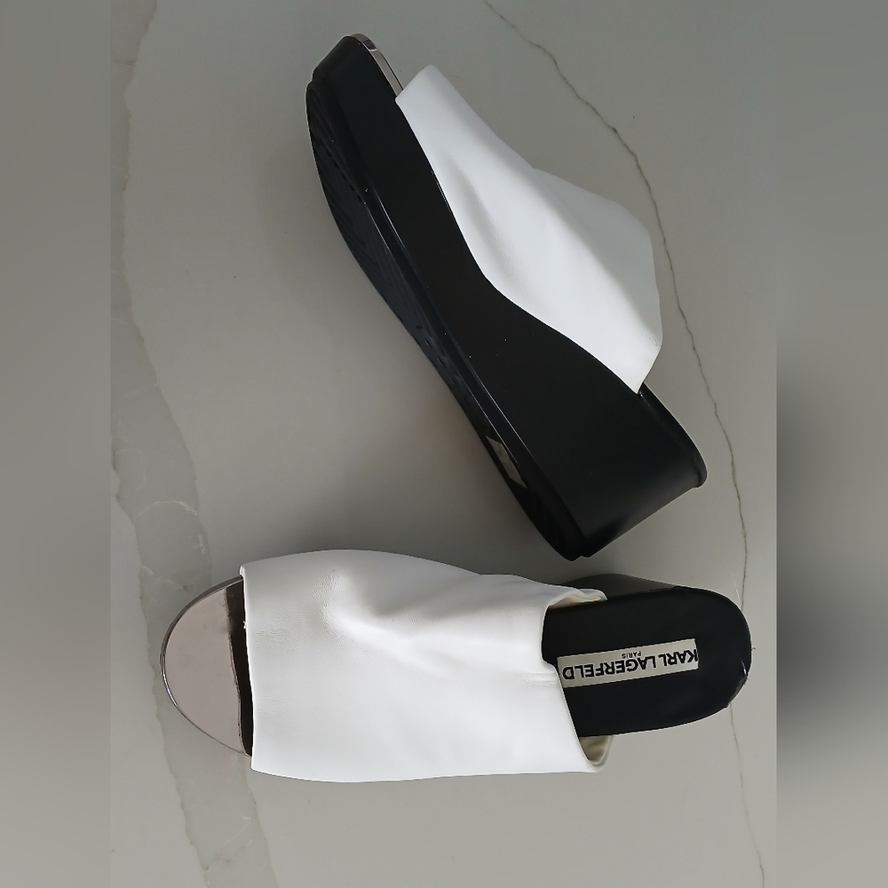 Karl Lagerfeld White Leather Open Toe Black Wedge